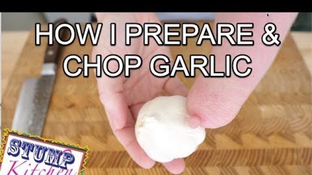 'HOW I CHOP GARLIC (Vegan Hacks + One-Handed Hacks)'