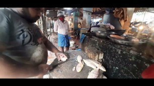 'Amazing Cutting Skills | Giant Carp Fish Cleaning and  Cutting  - Madurai Street Food'