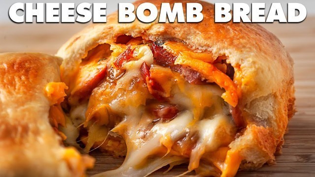 'Pizza Cheese Bomb Bread Recipe - Korean Street Food'