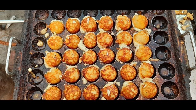 'Madurai Sweet Paniyaram in Tamil / இனிப்பு பணியாரம் - Panju Vilas  by Madurai street food'