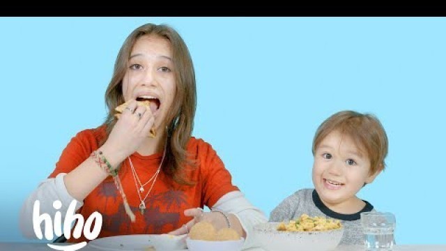 'Kids Try Food from India | Kids Try | HiHo Kids'