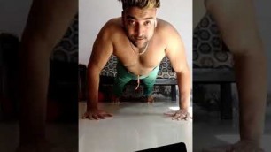 'Push-up u.v the gym'