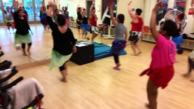 'HOT HULA fitness Hawaii...with Dani!'