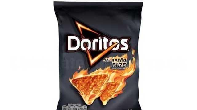 'Start a FIRE with DORITOS! Camping/Cooking Hack'