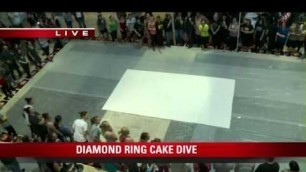 'Food Fight! Women dive into giant cake to find diamond ring'