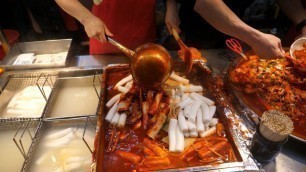 'Korean Favorite Dished Spicy Rice Cake Tteokbokki - Korean Street Food'