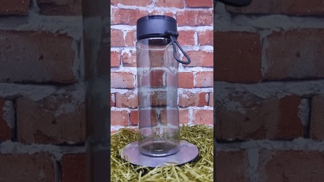 'ubud fitness. botol minum plastik dengan uv printing. keren bosq'