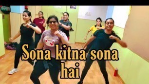 'Sona kitna sona hai (Hero number 1) Bollywood Zumba Dance Rk Fitness'