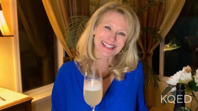 'Leslie\'s Holiday Cocktail Recipe | KQED Food'