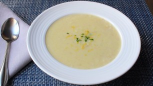 'Avgolemeno Soup Recipe - How to Make Greek Lemon Chicken Rice Soup'