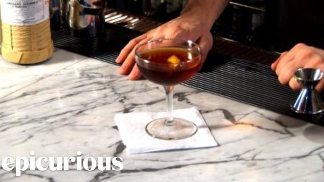 'How to Make a Martinez Cocktail'