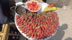 'Yummy Strawberry Making | Strawberry Vorta | Street Food of Dhaka | Food Cart'