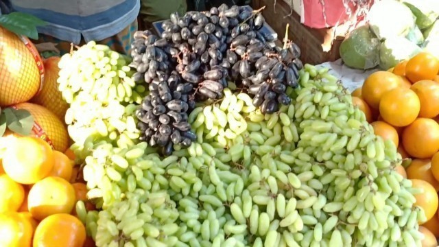 'Fruits Shop | Fresh Fruits | Street Food Cart'