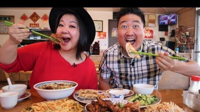 'The Ultimate CHINESE FOOD Tour in LA! Noodles, Boba and Hot Pot!'