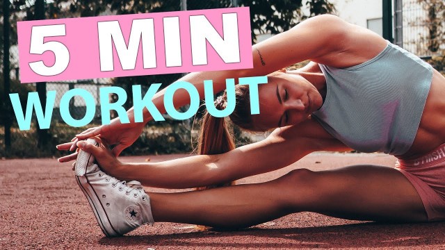 '5 MIN AB WORKOUT // No Equipment | Lia Lee Fitness Model'