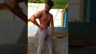 '#shorts apni tarif khud kr lia kro #fitness @rahuldesifitness'