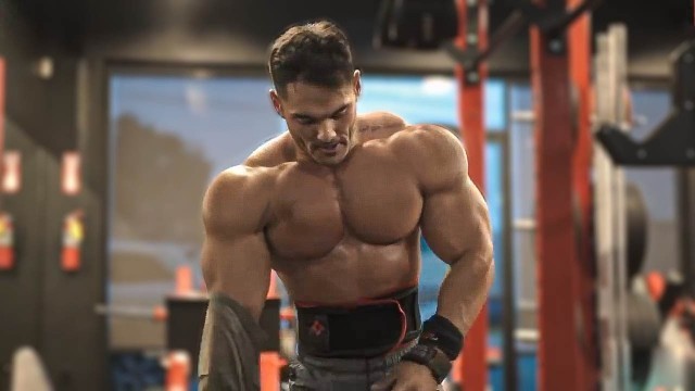 'WHEN JEREMY BUENDIA TAKING OFF SHIRT !! GYM MOTIVATION'