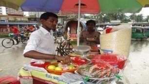 'Masala Jhal Muri | Famous Jhal Muri | Popular Bangladeshi Street Food Food Cart'