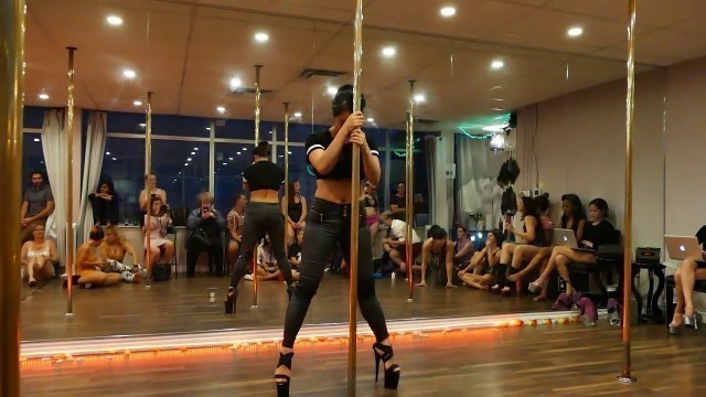 'Ultra Violet Pole Fitness showcase - Pole dance solo - Lady Grace (Lido, Murder)'