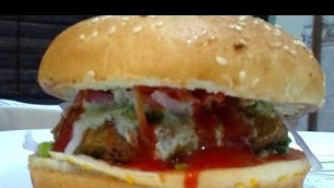 'Karachi Street Shami Burger By Somi Food Recipes#short'