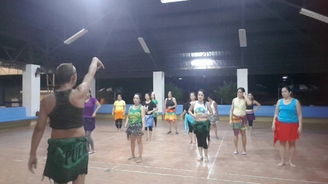 'GCM HOT HULA WT SIR RODGE CORTEZ 100316'