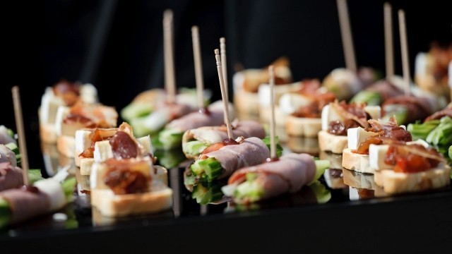 'Good Wedding Finger Food Ideas'