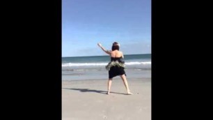 'Hot hula fitness in the beach'