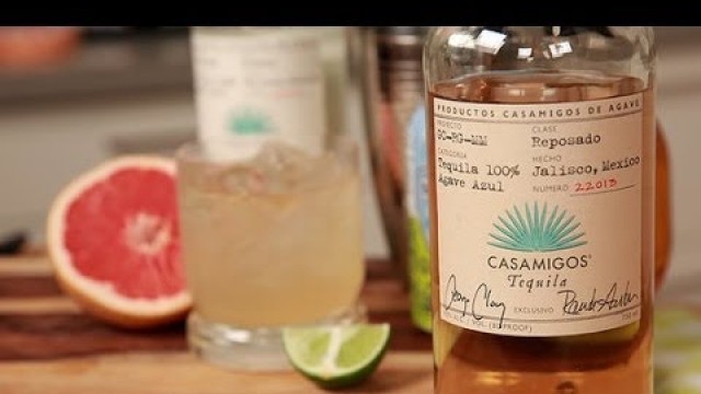 'Grapefruit Tequila Cocktail Recipe | Happiest Hour'