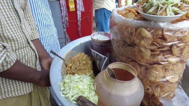 'Pani Puri | Bhel Puri | Street Food in Bangladesh | Food Cart'