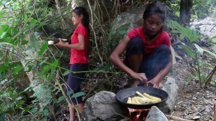 'Find small bamboo shoot for food in jungle - Cook boiled bamboo shoot for eating delicious #65'