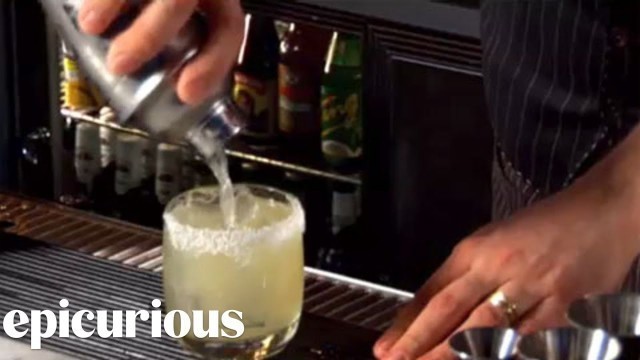 'How to Make a Margarita Cocktail'