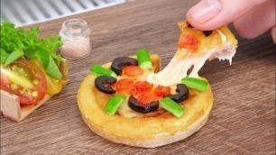 'Amazing Miniature Marco\'s Pizza Pepperoni Magnifico | ASMR Miniature Cooking & Satisfying Mini Food'