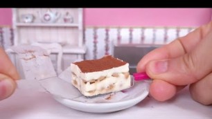 'Miniature tiramisu dessert - mini food ASMR'