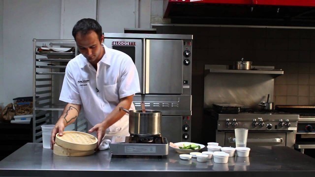 'Using a Bamboo Food Steamer : Feel-Good Foods'