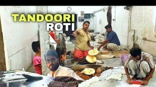 'Tandoori Roti making at Karachi | Karachi Street Food | Food Gee'