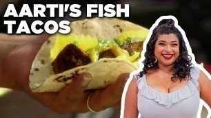 'Aarti Sequeira\'s Fish Tacos | Aarti Party | Food Network'