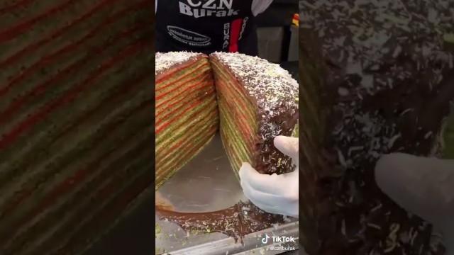 'Czn burak layer cake #shorts#viralshorts#ytshorts#viralvideo#videos#youtubevideo#food#foodie#viral'