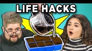 '10 LIFE HACKS YOU NEED TO KNOW with COLLEGE KIDS (REACT)'