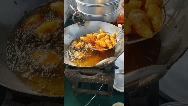 'Fried Momos Making || Delhi Street food #shorts #youtubeshorts'