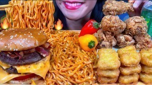 'ASMR DOUBLE BACON CHEESEBURGER, SPICY NOODLES, CHICKEN NUGGETS, FRIED CHICKEN MASSIVE Eating Sounds'