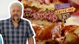 'Guy Fieri Eats a Butter Burger at Crest Cafe | Diners, Drive-Ins and Dives | Food Network'