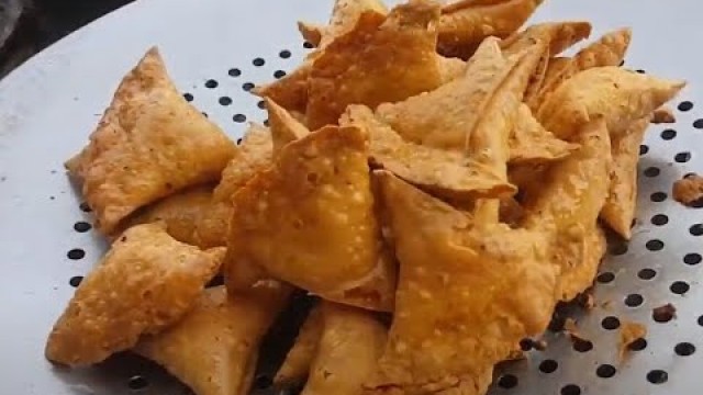 'Aloo Samosa (KARACHI STREET FOOD)'