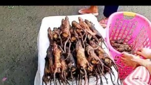 'Wuhan, China wet market - Animal food market where coronavirus affected'