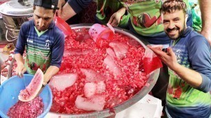 'Original Watermelon Juice | Awesome Watermelon Cutting skills | Street Food of Karachi Pakistan'