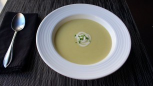 'Potato Leek Soup Recipe - How to Make Vichyssoise'