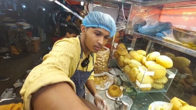 'Rajkachuri Doi Fuchka. street food.Town Hall Bazar Mohammadpur'