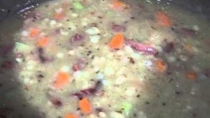 'Navy Bean Soup w/ DailysSmoked Bacon Ends 3/4 Chef John The Ghetto Gourmet Show'