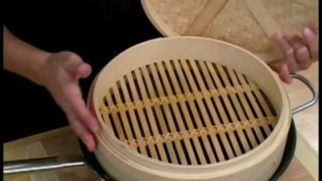 'Cooking Tips : How to Use a Bamboo Steamer'