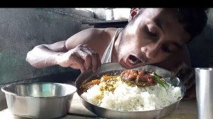 'Rice Eating Very Fast With Fish Curry And Amra Alur Tok VILLAGE FOOD EATING'