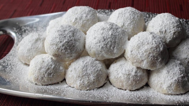 'Russian Tea Cakes - Easy Tea Cookies Recipe aka Wedding Cookies'